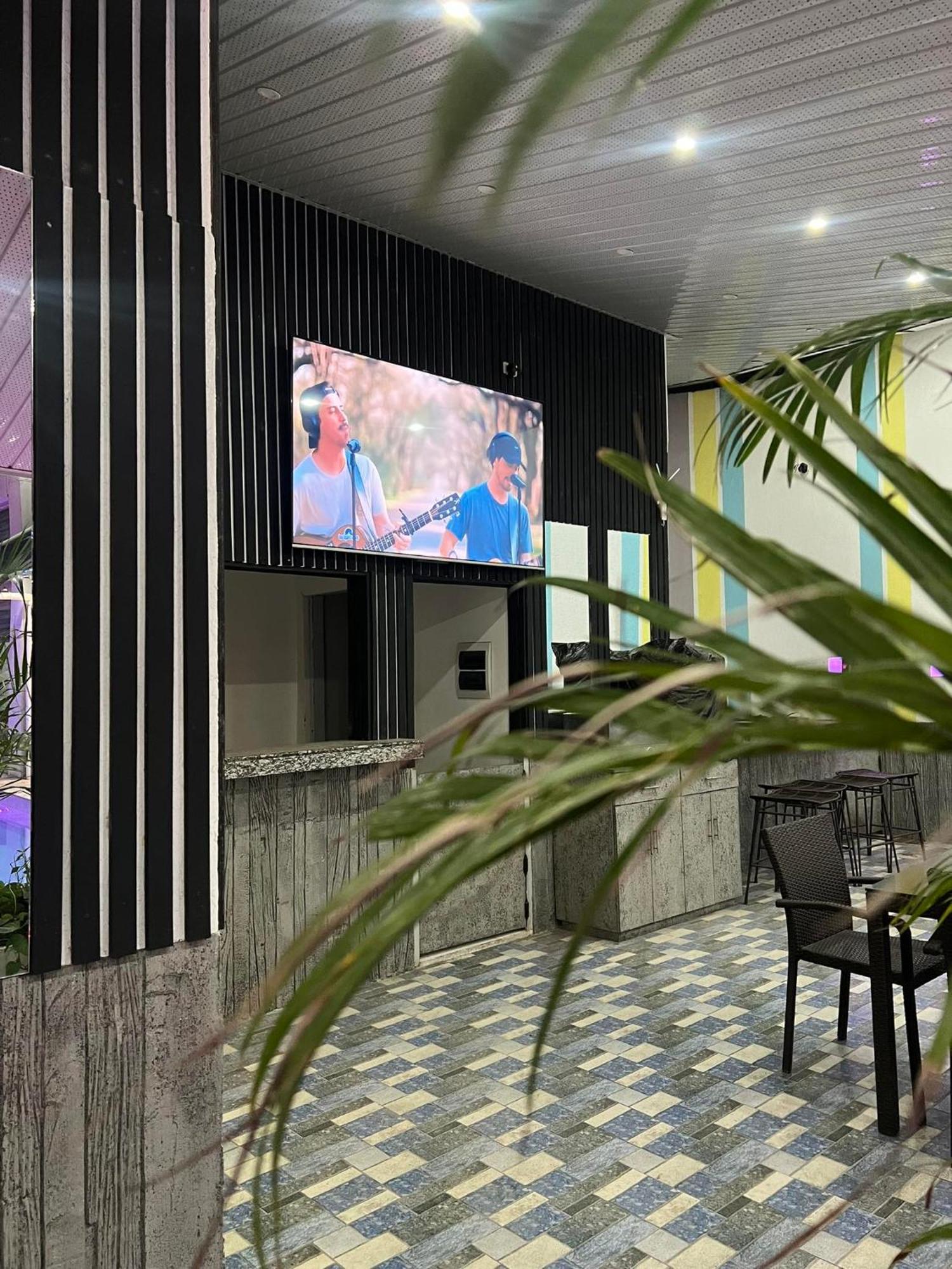 Chequers Suites Subic Bay Olongapo Bagian luar foto