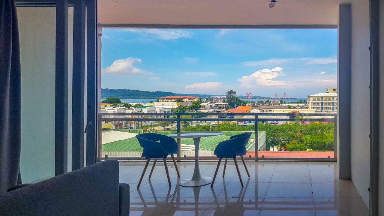 Chequers Suites Subic Bay Olongapo Bagian luar foto